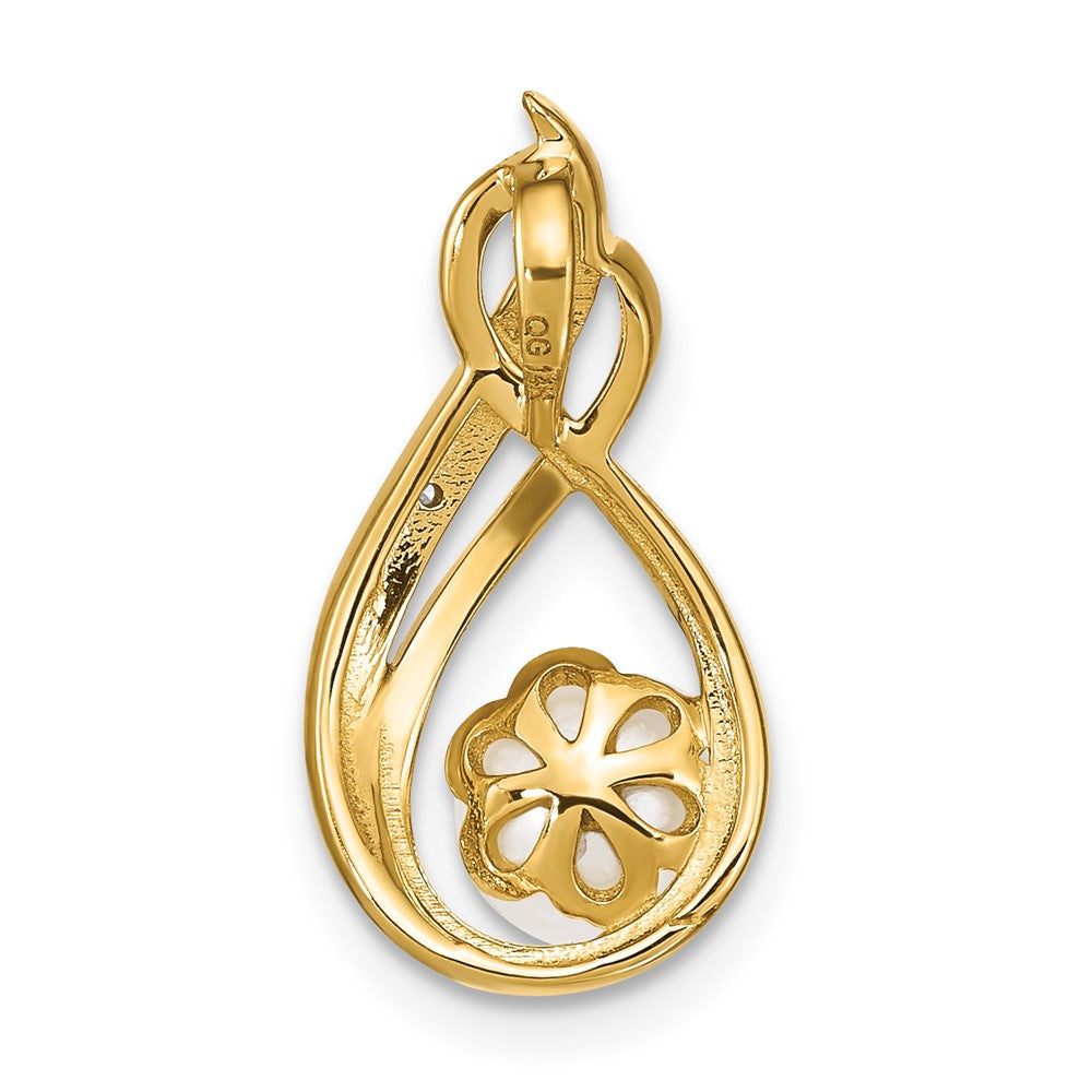 14k 6 7mm White Round Freshewater Cultured Pearl and Diamond Pendant