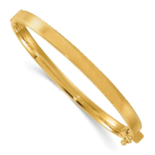 14K Yellow Gold Polished 4.75mm Diamond-Cut Textured Hinged Oval Bangle Bracelet