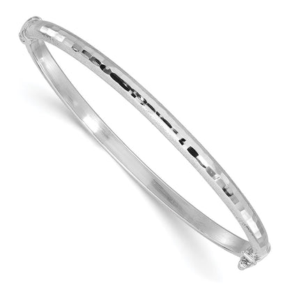 14K White Gold Diamond-cut and Laser-cut 4.10mm Hinged Oval Bangle Bracelet