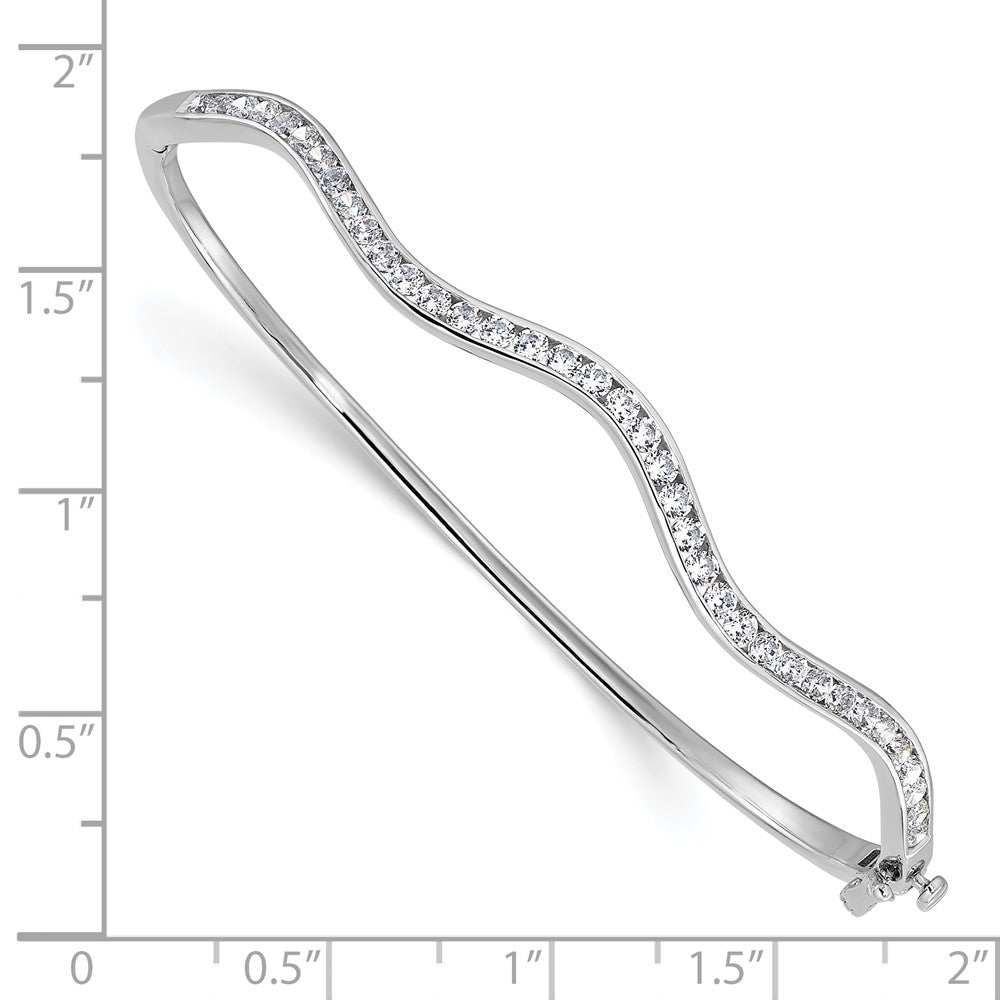 14k White Gold 1 1/4 Ct. Lab Grown Diamond VS/SI+ G+ Wavy Bangle Bracelet