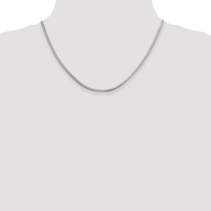 18 Inch Sterling Silver 2.5mm Diamond-Cut Snake Chain Necklace