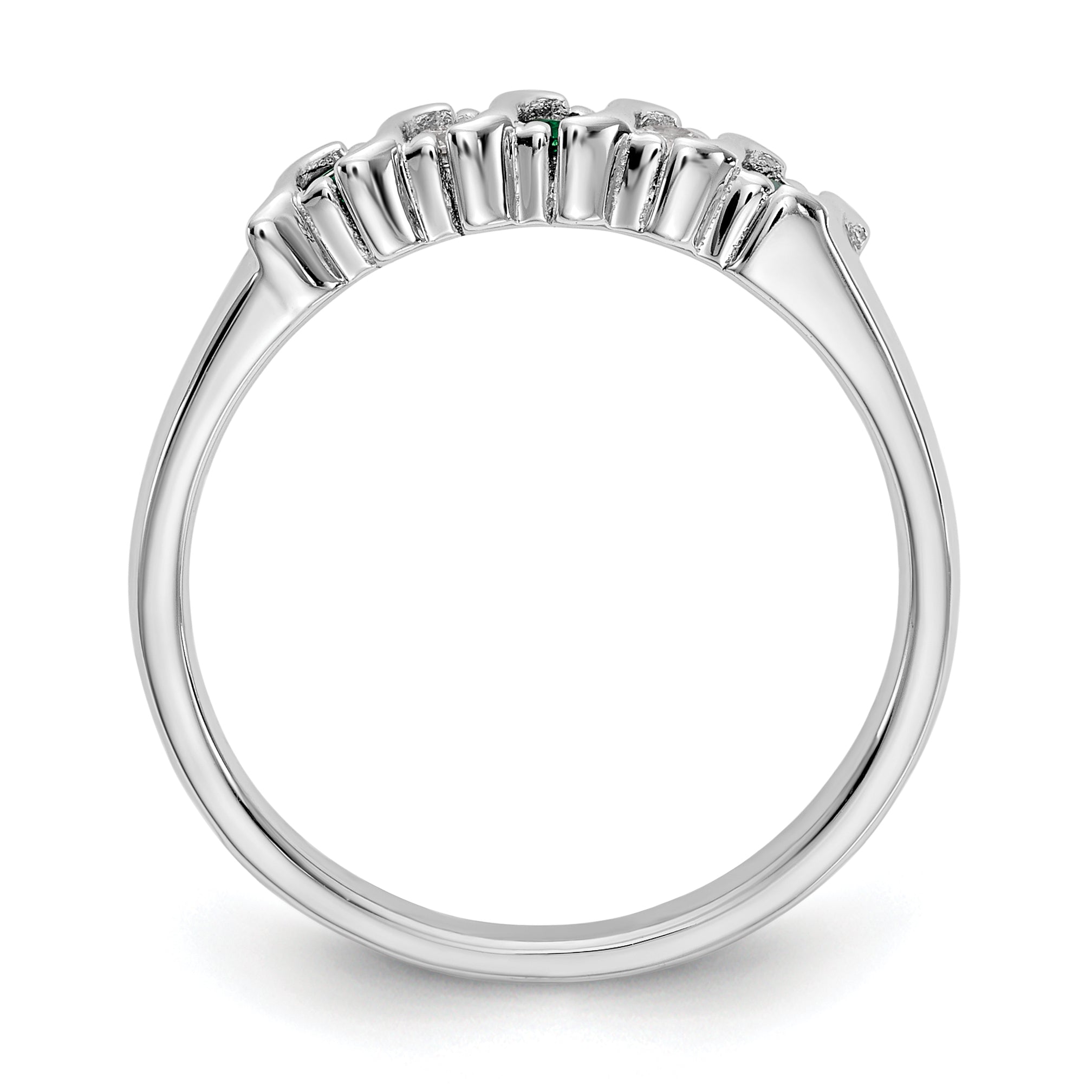 10K White Gold Diamond W/Emerald Band
