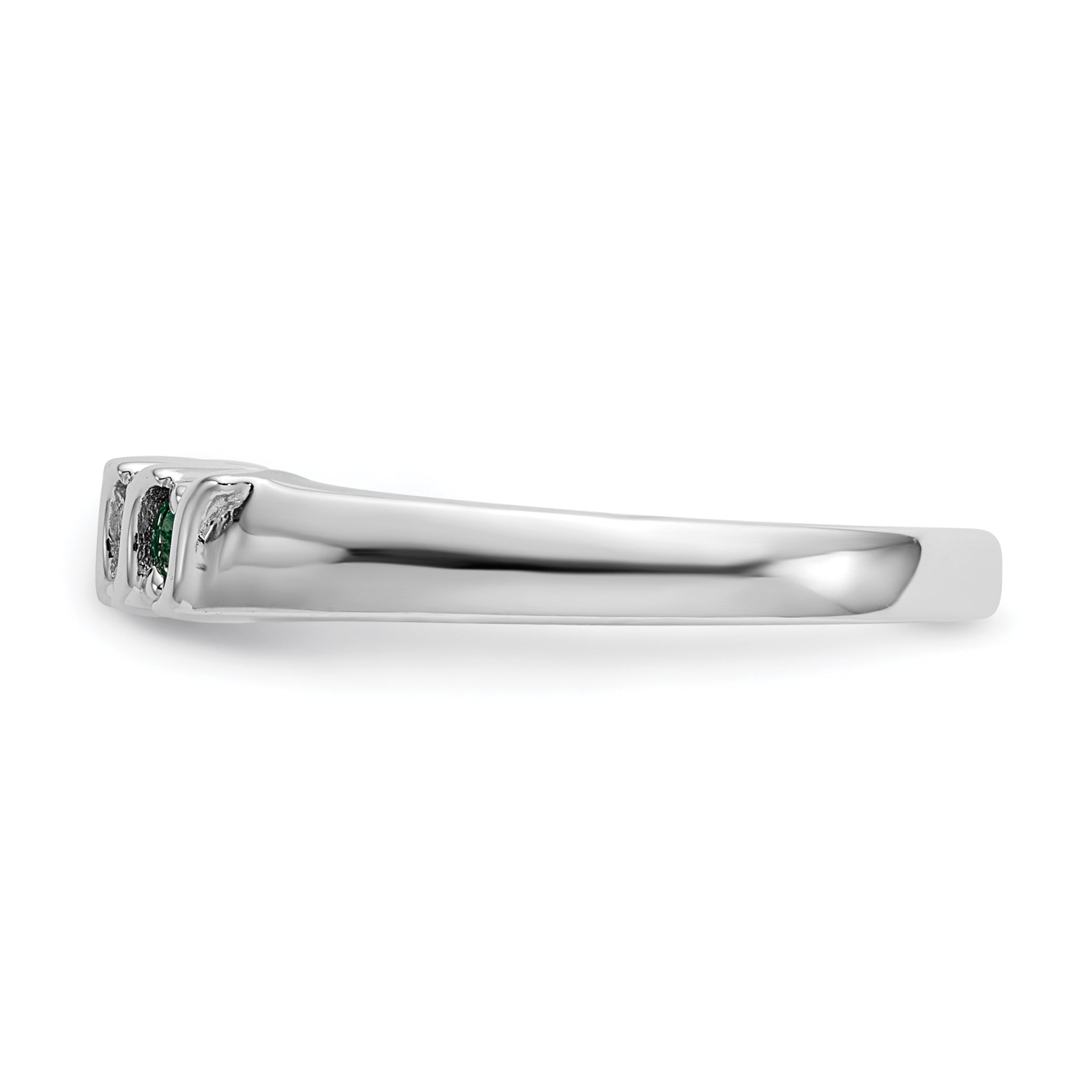 10K White Gold Diamond W/Emerald Band