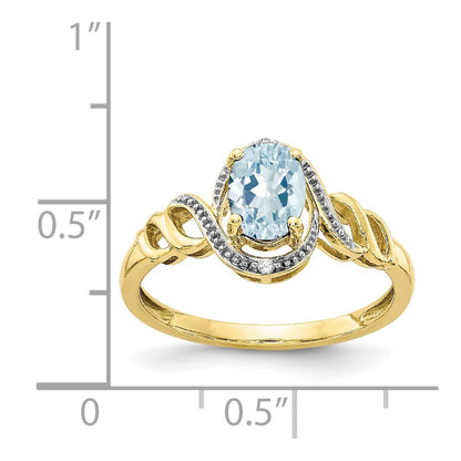 10K Yellow Gold Aquamarine and Real Diamond Ring