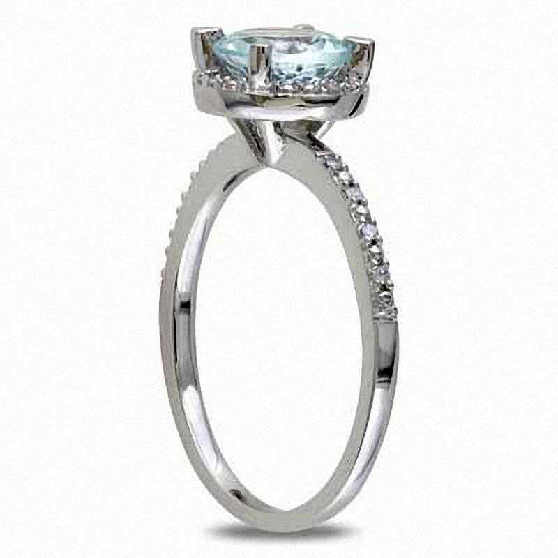 7.0mm Aquamarine and 0.05 CT. T.W. Natural Diamond Promise Ring in Sterling Silver
