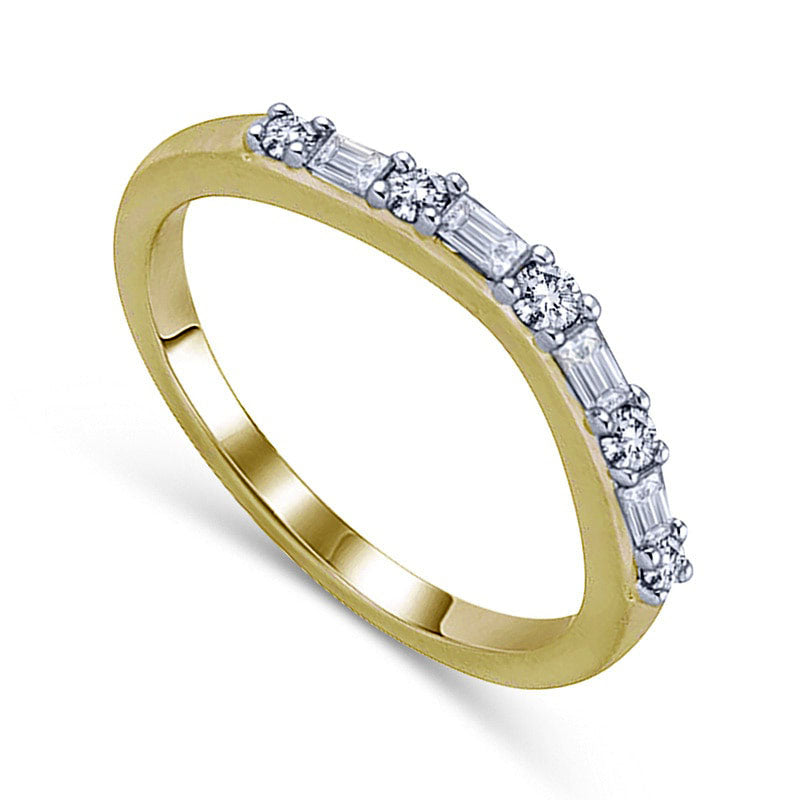 0.25 CT. T.W. Baguette-Cut and Round Natural Diamond Alternating Wedding Band in Solid 14K Gold