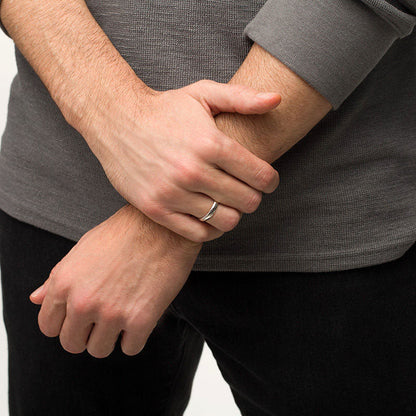 Men's 4.0mm Lightweight Comfort-Fit Wedding Band in Solid 10K White Gold