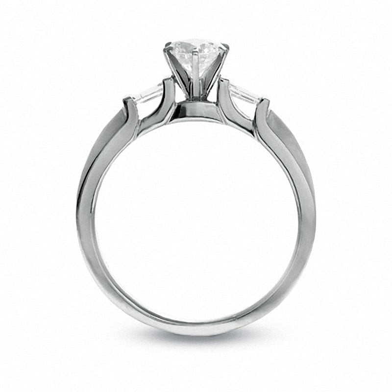 Previously Owned - 0.50 CT. T.W. Princess-Cut Natural Diamond Engagement Ring in Solid 14K White Gold