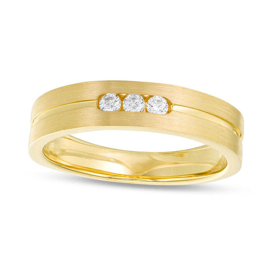 Previously Owned - Men's 0.20 CT. T.W. Natural Diamond Three Stone Wedding Band in Solid 10K Yellow Gold