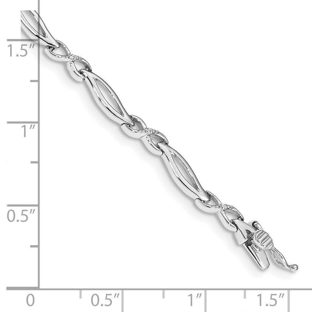 14k White Gold Natural Diamond 7 in Infinity Link Bracelet