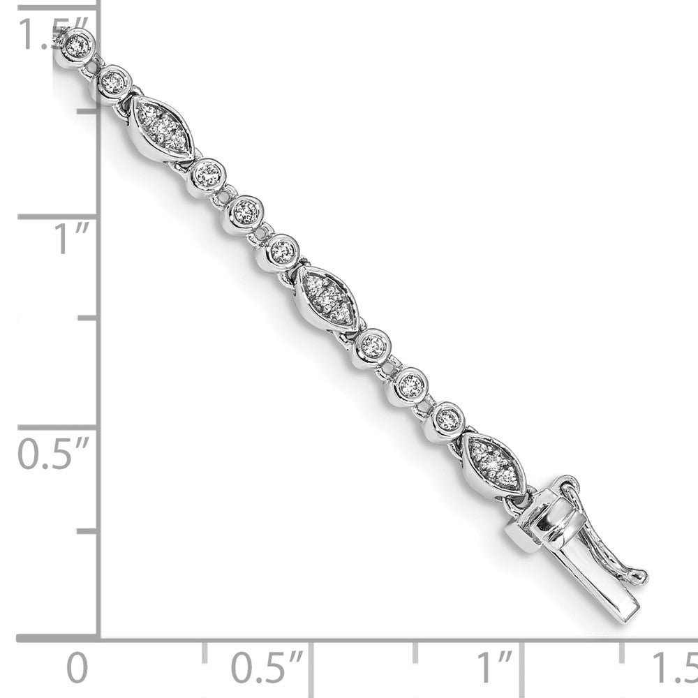 14k White Gold Natural Diamond Bracelet