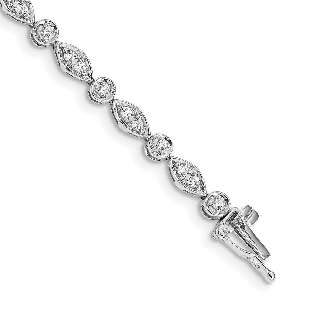 14k White Gold Natural Diamond Bracelet