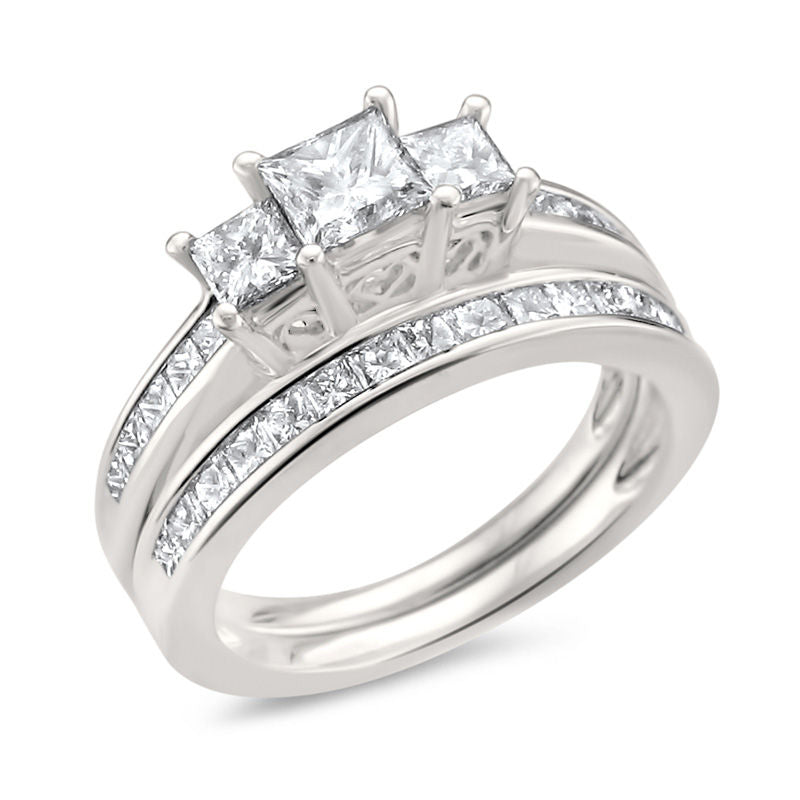 2 CT. T.W. Princess-Cut Diamond Three Stone Bridal Engagement Ring Set in Platinum (I/SI2)