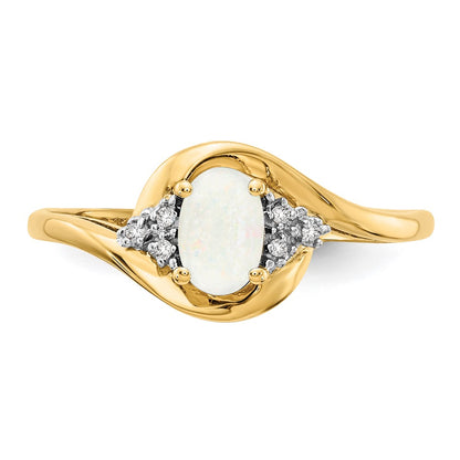 14K Yellow Gold Opal and Real Diamond Ring