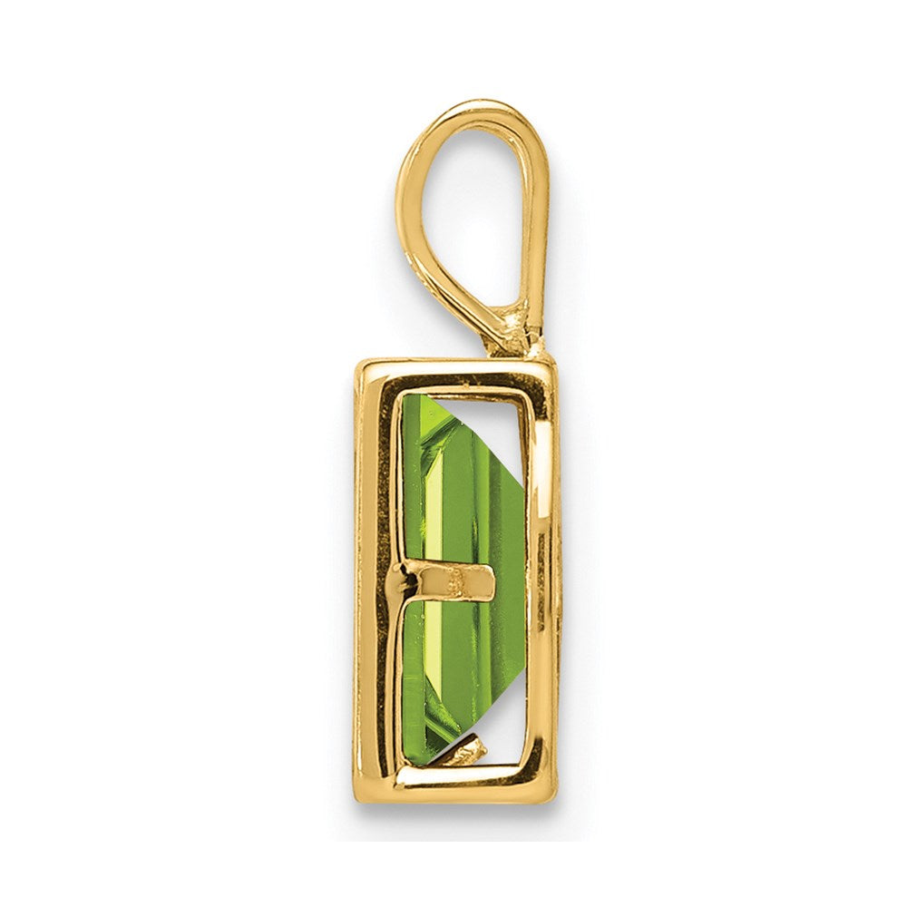 14k yellow gold 7x5mm emerald cut peridot bezel pendant xp314pe