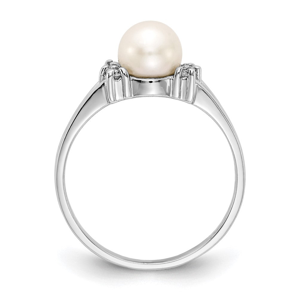 14k White Gold 6mm FW Cultured Pearl AA Diamond ring