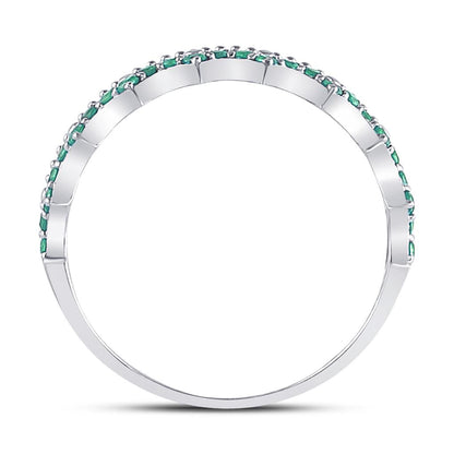14k White Gold Round Emerald Scalloped Stackable Band Ring 1/4 Cttw