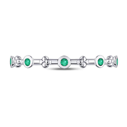 14kt White Gold Round Emerald Dot Flower Stackable Band Ring 1/12 Cttw