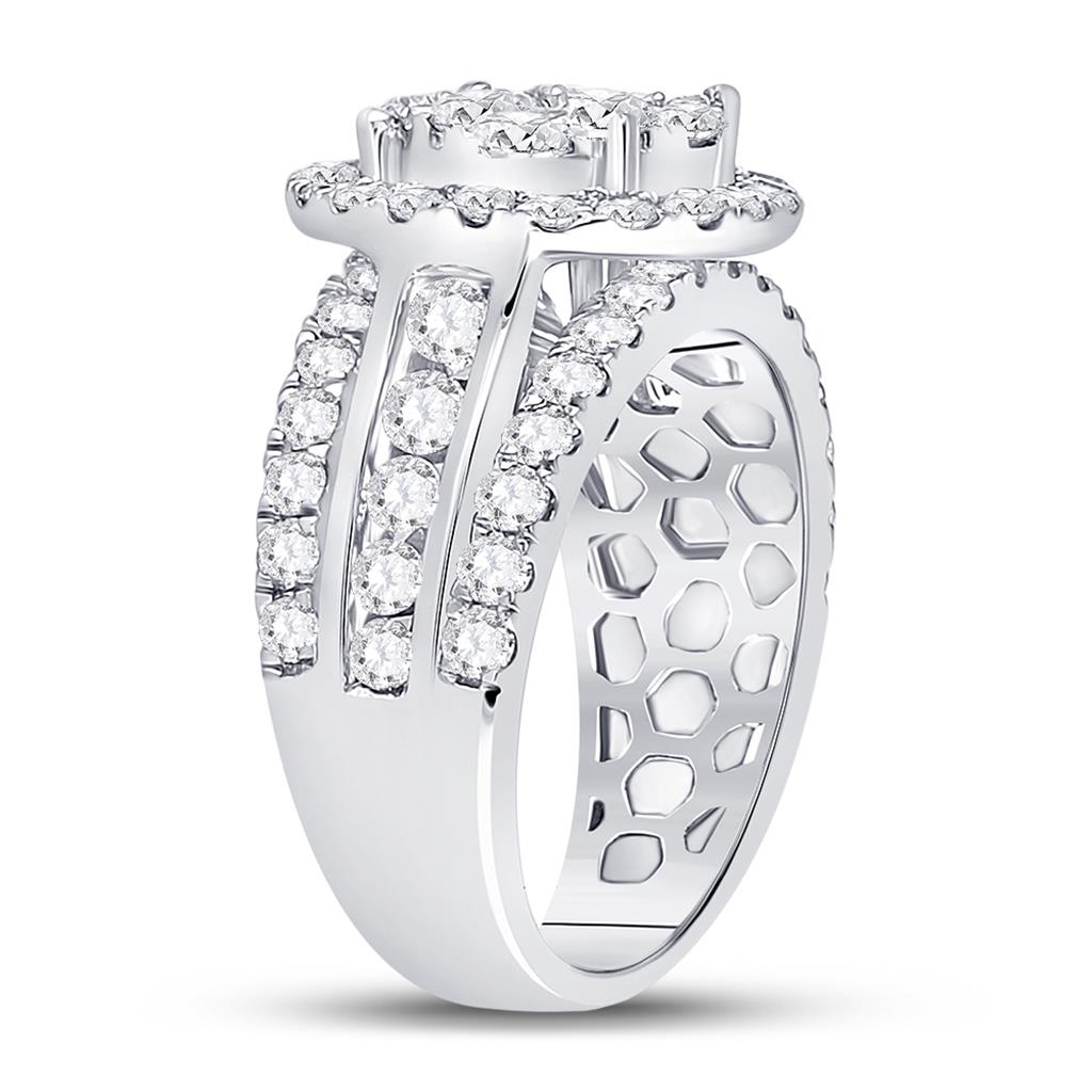 14k White Gold Round Diamond Cluster Bridal Engagement Ring 2 Cttw